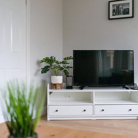 Villa Charming 3-Bed House In Newcastle-upon-Tyne Extérieur photo