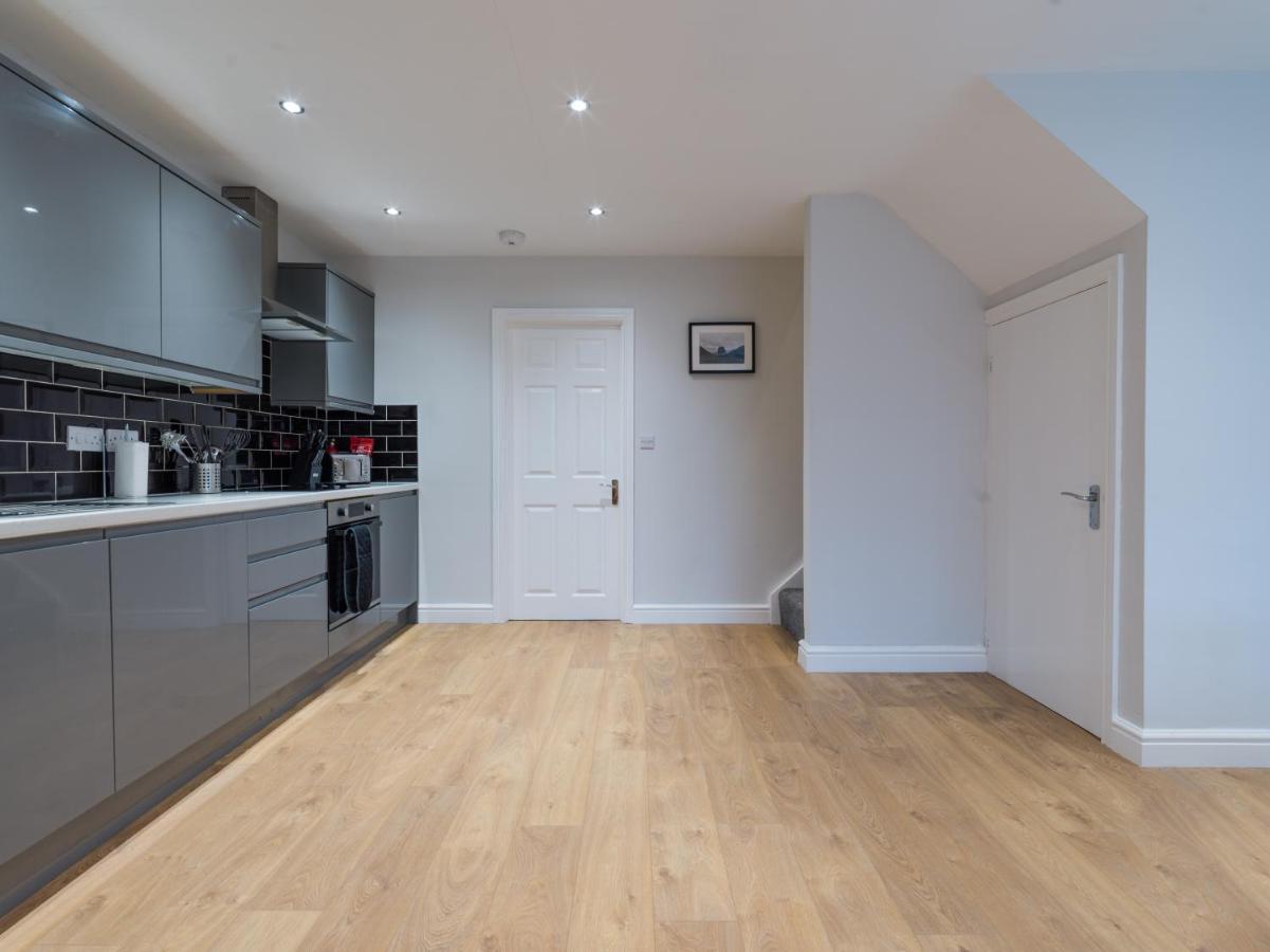 Villa Charming 3-Bed House In Newcastle-upon-Tyne Extérieur photo