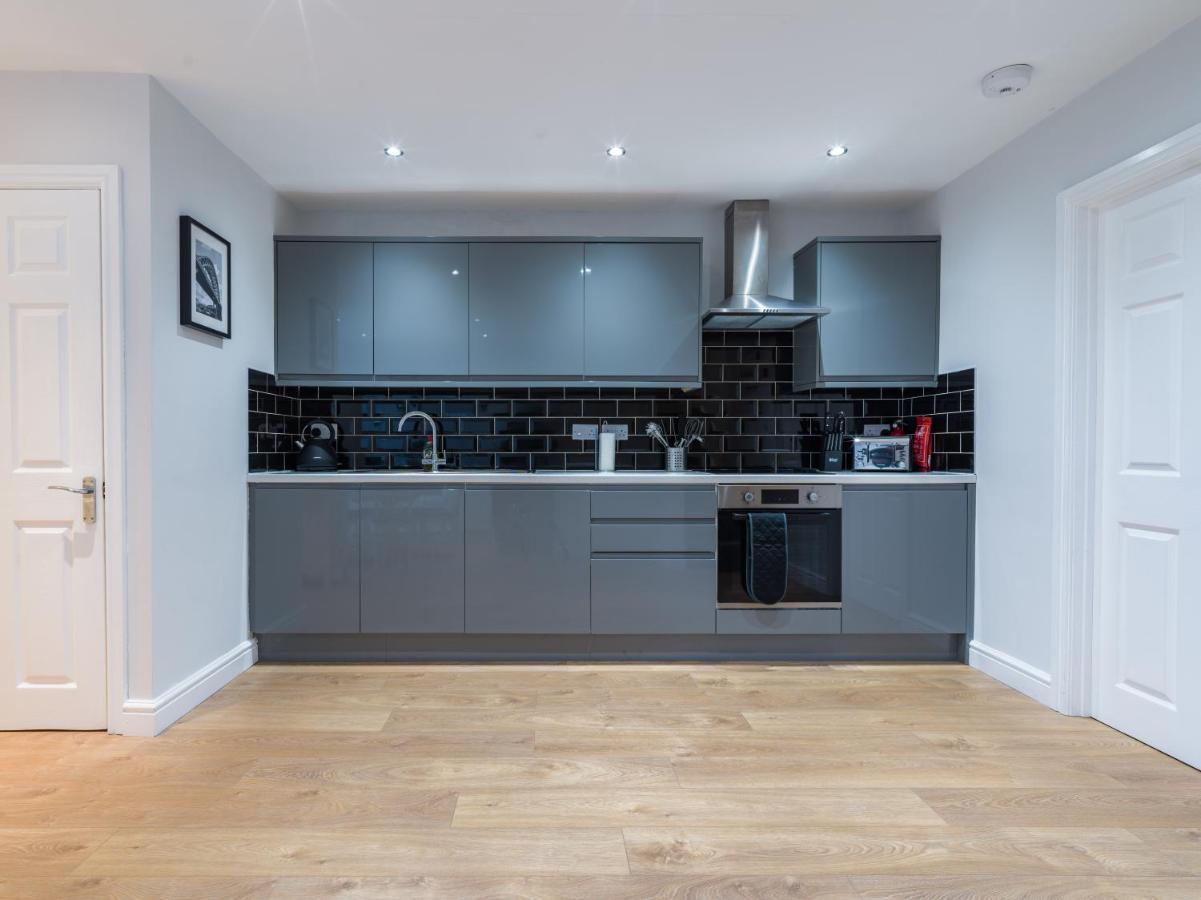 Villa Charming 3-Bed House In Newcastle-upon-Tyne Extérieur photo
