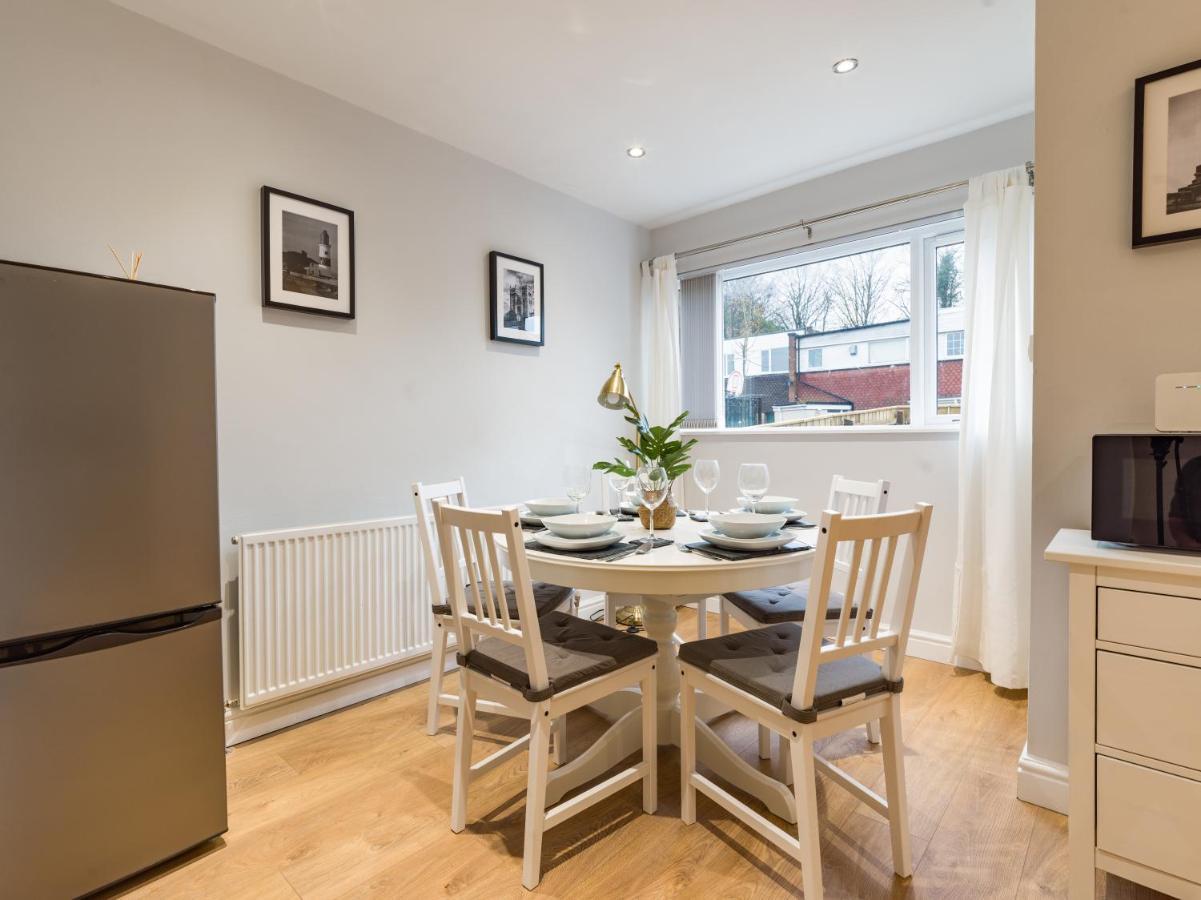 Villa Charming 3-Bed House In Newcastle-upon-Tyne Extérieur photo