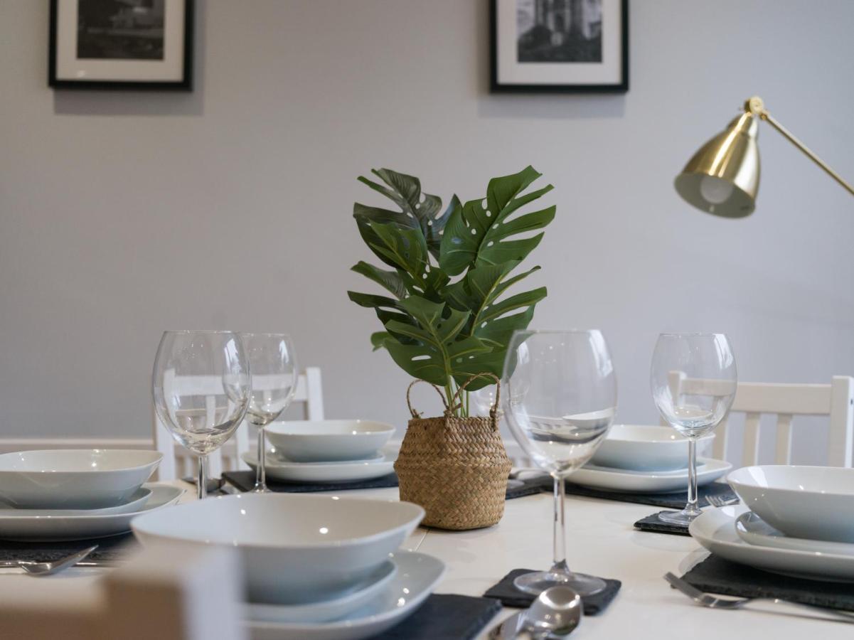 Villa Charming 3-Bed House In Newcastle-upon-Tyne Extérieur photo