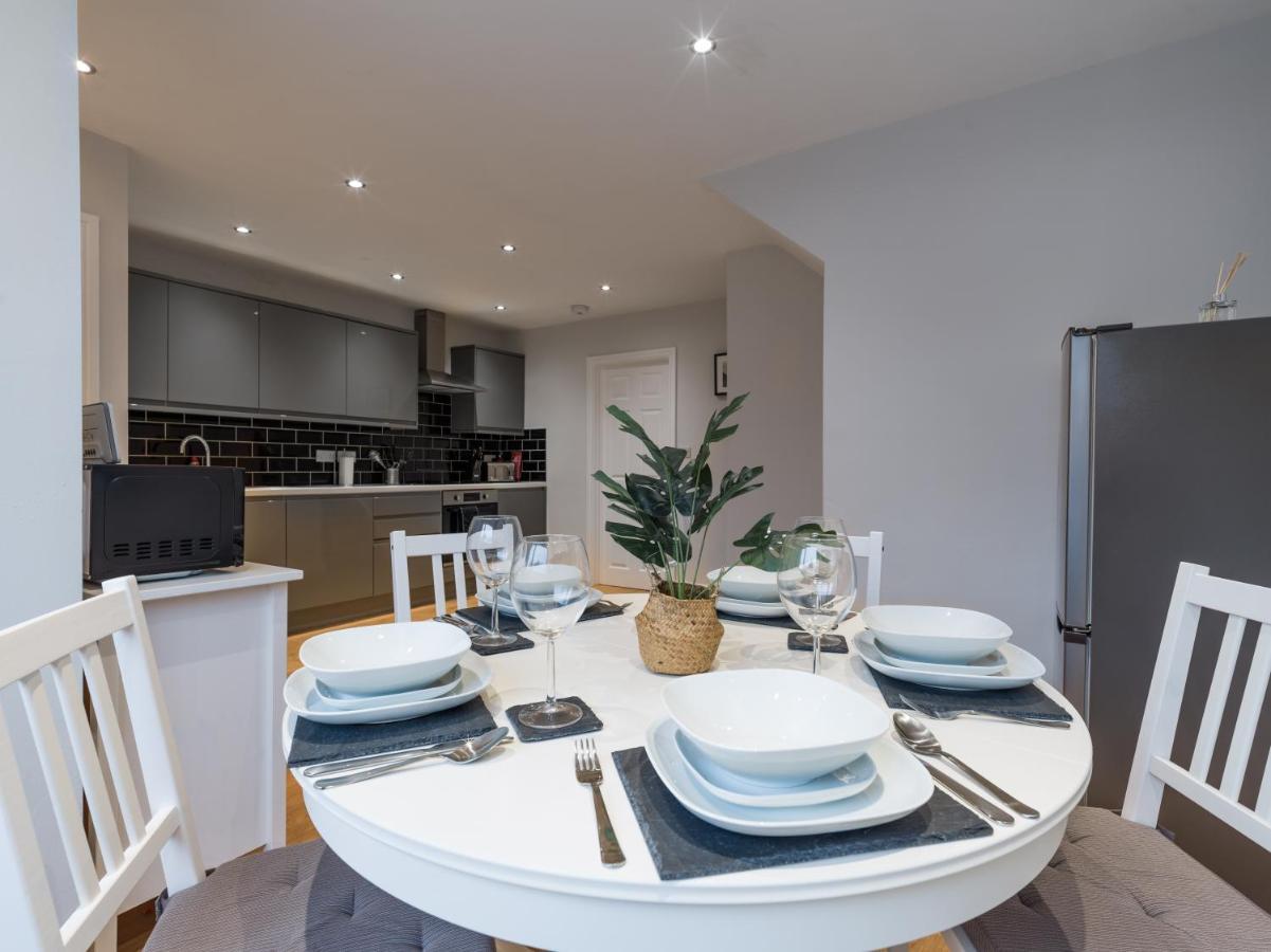 Villa Charming 3-Bed House In Newcastle-upon-Tyne Extérieur photo
