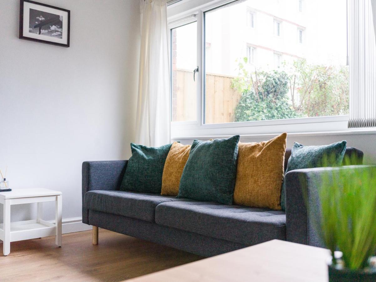 Villa Charming 3-Bed House In Newcastle-upon-Tyne Extérieur photo